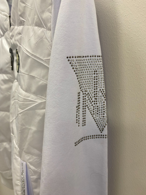Biała kurteczka ze zdobieniami Megi L/XL Biała kurteczka ze zdobieniami Megi L/XL