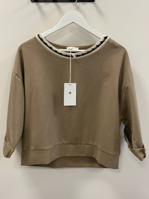 Bluza damska z krótkimi rękawkami Bluza damska z krótkimi rękawkami