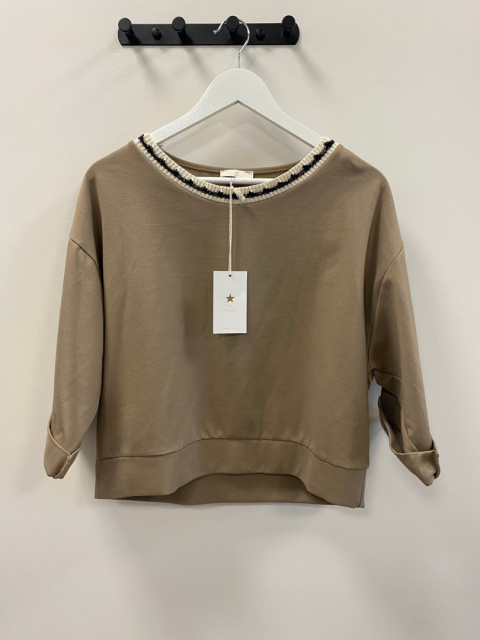 Bluza damska z krótkimi rękawkami Bluza damska z krótkimi rękawkami